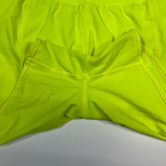 Lululemon Hotty Hot Shorts 4” High Rise Highlighter Yellow Women’s Size 6 - Picture 9 of 12